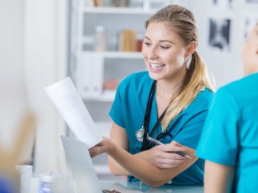 Medizinische Fachangestellte (Arzthelferin) Jobs DOCSTR